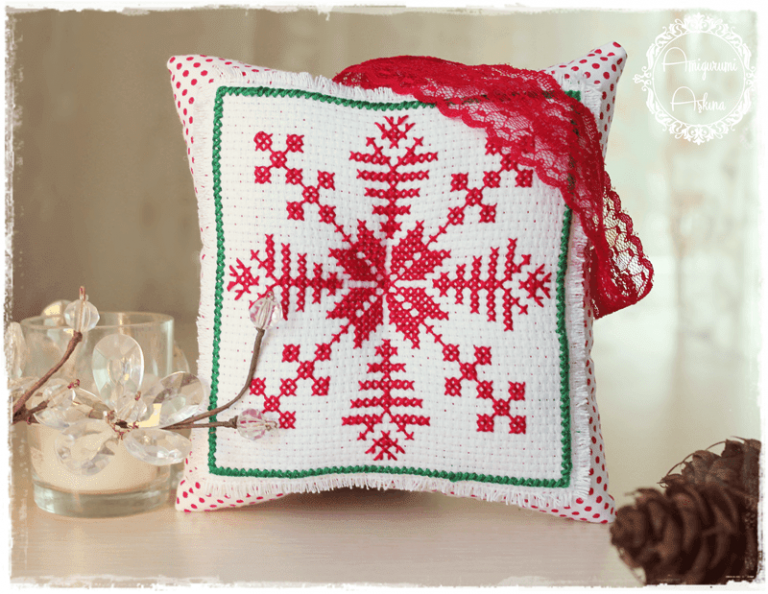 Amigurumi Molli Doll Free Crochet Pattern
