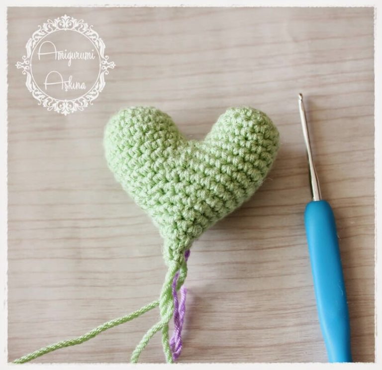 Cute Bunny Amigurumi Free Crochet Pattern