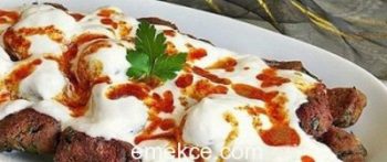 Yoğurt Soslu Ekmek Köftesi Tarifi