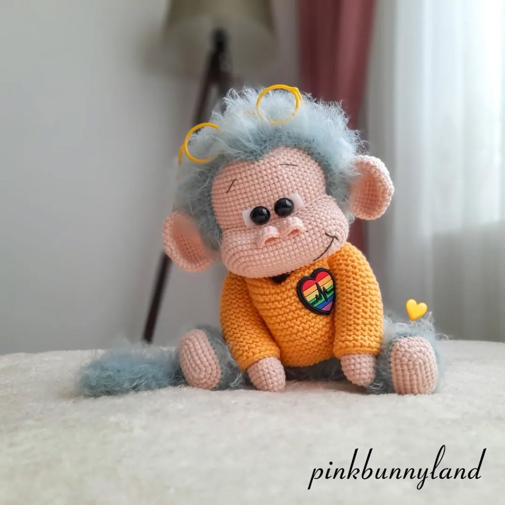 amigurumi monkey