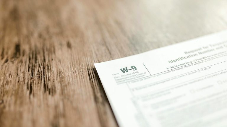 1-1 Cast Details Stormy Travel for Nashville Crossover