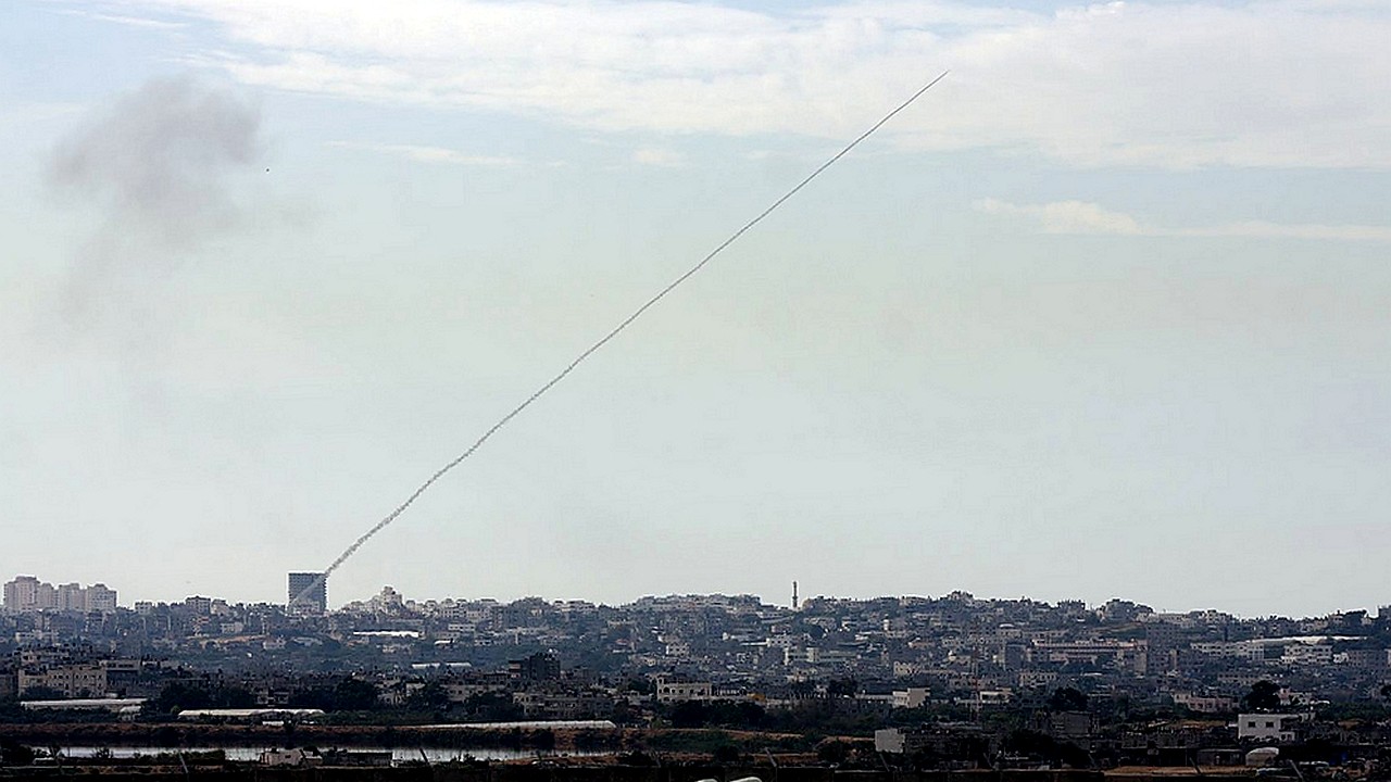 Missile Strike Kills Nine In Beit Shemesh, Israeli Officials Say