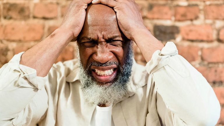 Galaxy S26 Ultra Display Prompts Eye Strain Complaints