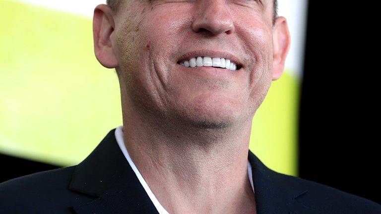 Yen Rises As Weekend Iran Strikes Drive Flight To Safety