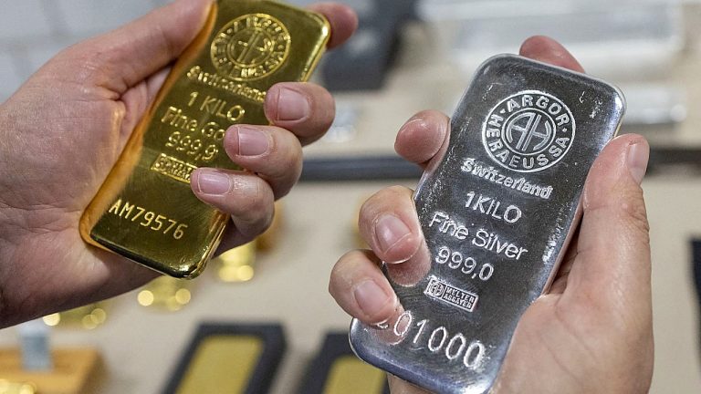 Gold, Silver Slide As Inflation Fears Rattle Global Markets