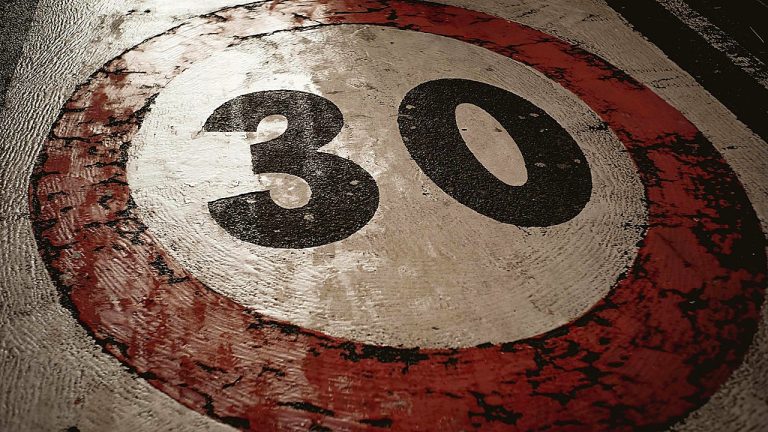 Crimson Desert Metacritic Score Sparks 30% Pearl Abyss Drop