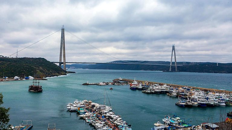 Trump Weighs Kharg Island Seizure To Pressure Iran On Strait