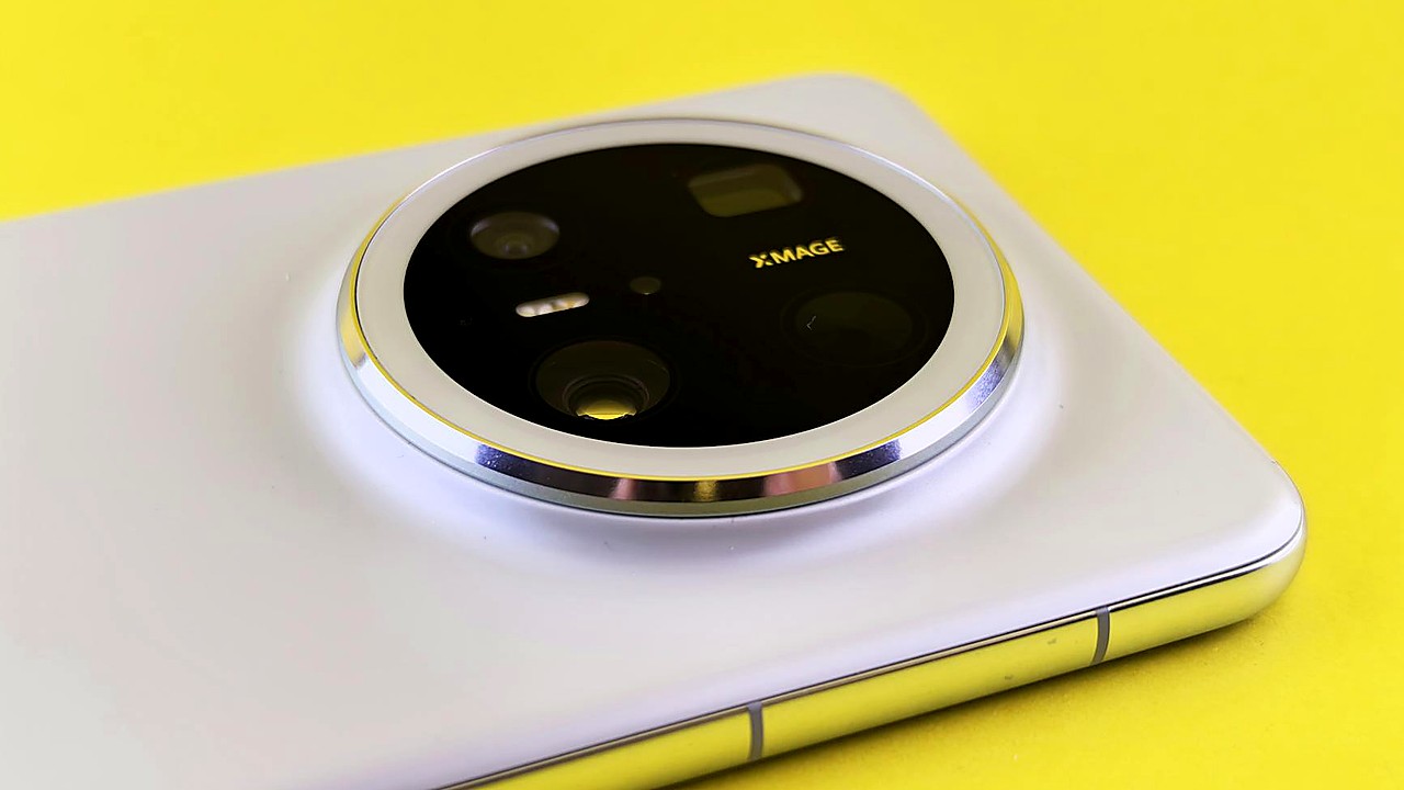 Oppo Unveils Find X9 Ultra With 50MP 10x Optical Telephoto