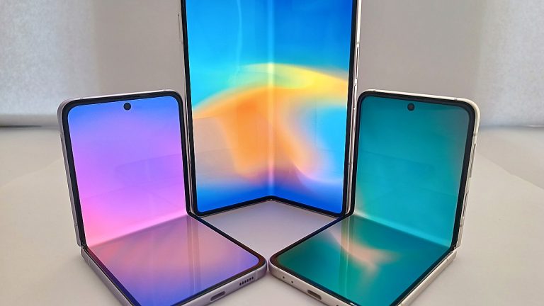 Galaxy Z Fold 7 Renewed Listings Price Above New Units