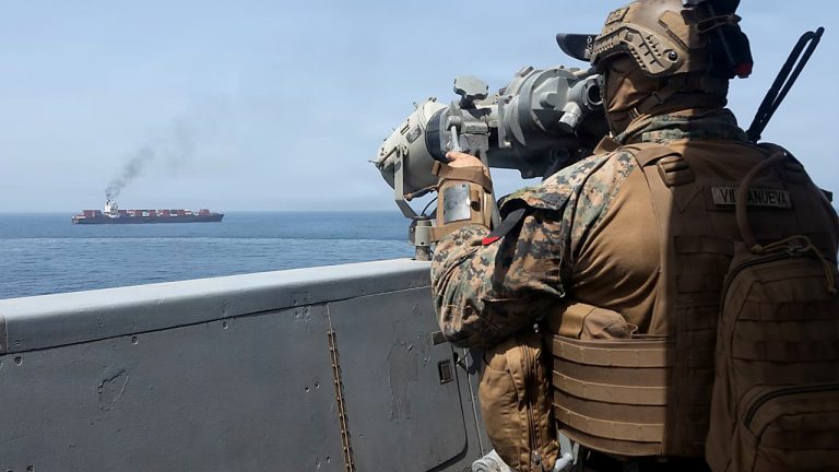 Trump Orders Navy To Shoot Mine-Laying Boats In Hormuz Strait