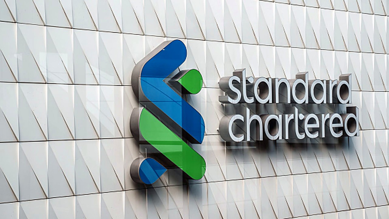Standard Chartered To Cut 15% Of Corporate Functions Jobs