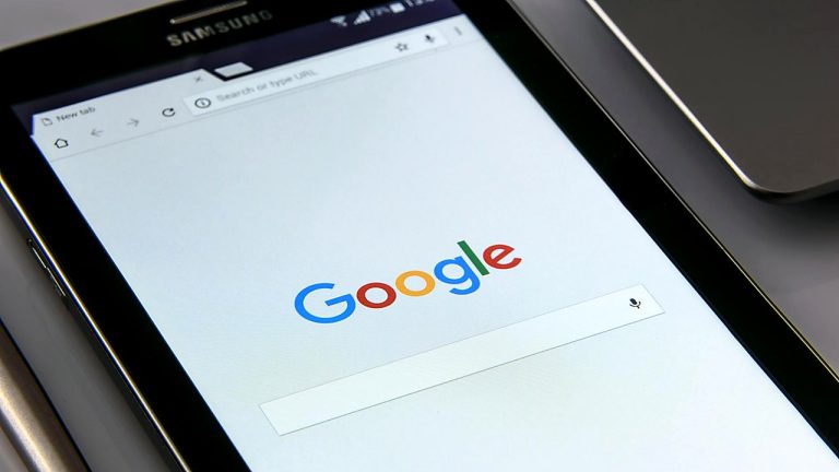 Google And Samsung Unveil AI-Powered Intelligent Eyewear