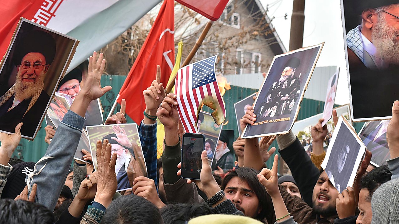 Exclusive: Qatari Team In Tehran Seeking U.S.-Iran War Deal