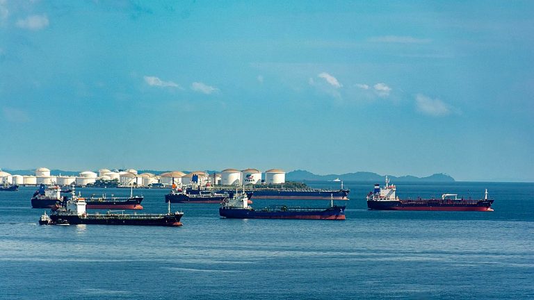 U.S. Forces Strike Iranian Oil Tanker Amid Deal Push