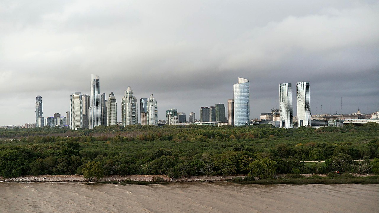 Peter Thiel Relocates To Buenos Aires, Citing Policy Shifts