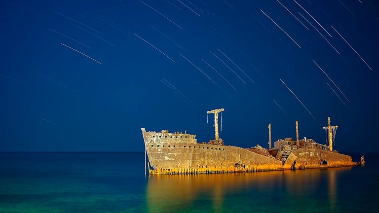 U.S. Strikes Hit Iran’s Qeshm Port, Fox News Reporter Says