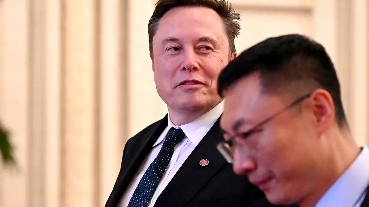 SpaceX Weighs IPO Timing As Launch Cadence Accelerates