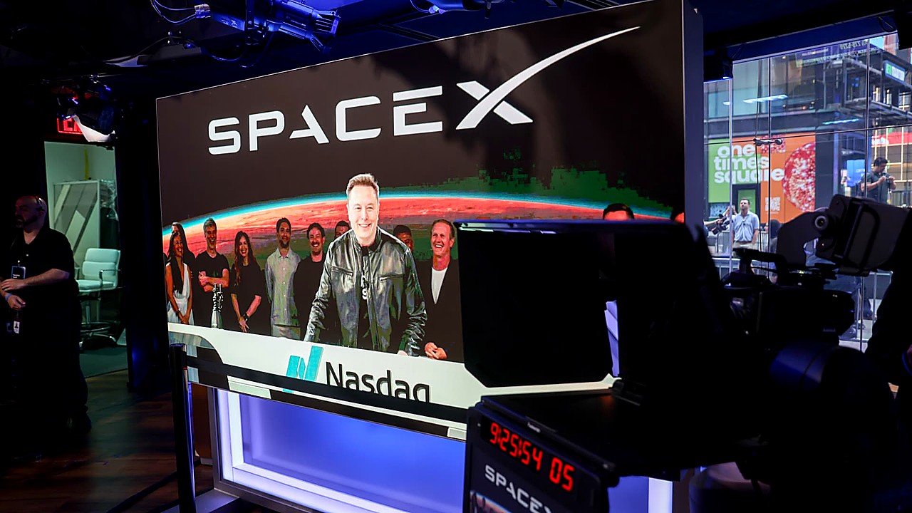 SpaceX IPO Debut Caps Rally To $2 Trillion Market Value