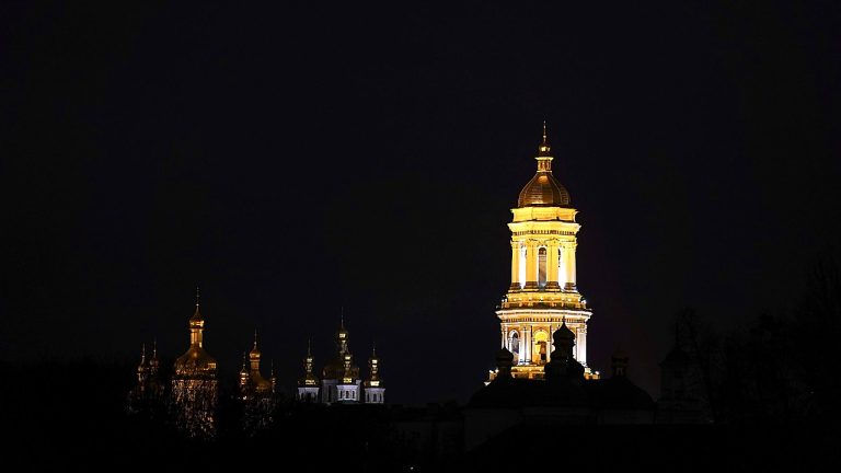 Fire Hits Kyiv Pechersk Lavra After Major Russian Attack