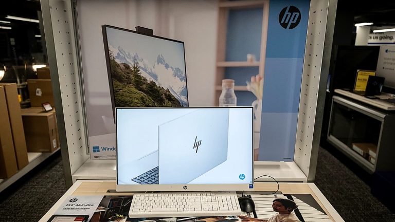 Memory Chip Prices Surge, Raising Laptop And Phone Retail Costs