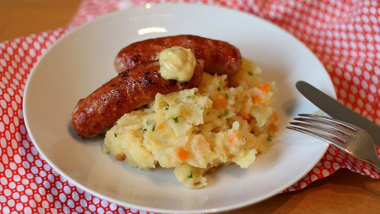 Customer Sues Chain Restaurant Over Alleged Mashed Potato Burns