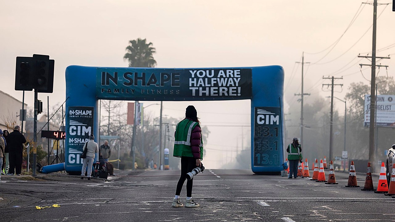 Bank Of America Half Marathon Draws Thousands To Downtown