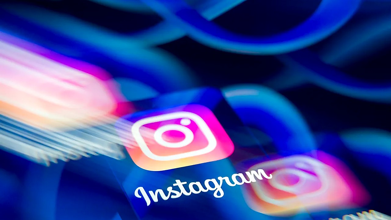 Meta Removes AI Comment Suggestion Tool From Instagram