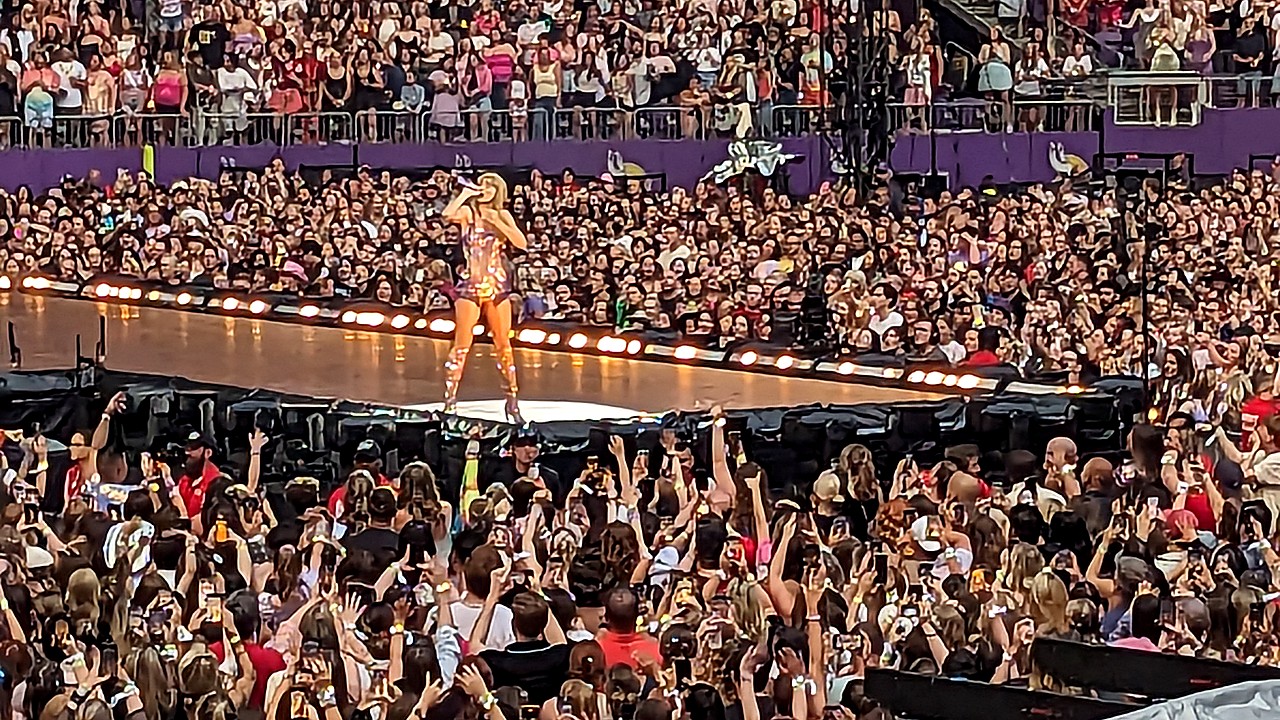 Madison Square Garden Moniker Fits Swift-Kelce Spotlight