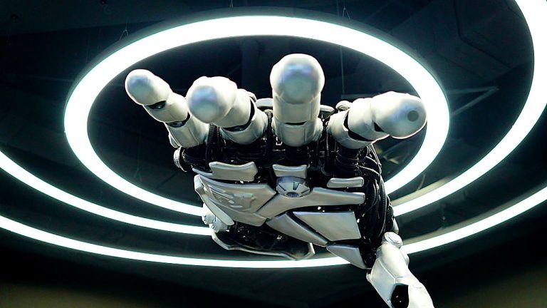 Employers Reverse AI Layoffs After Productivity Drops