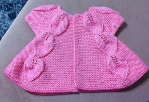 Yaprakli Orgu Bebek Yelegi Modeli Yapilisi